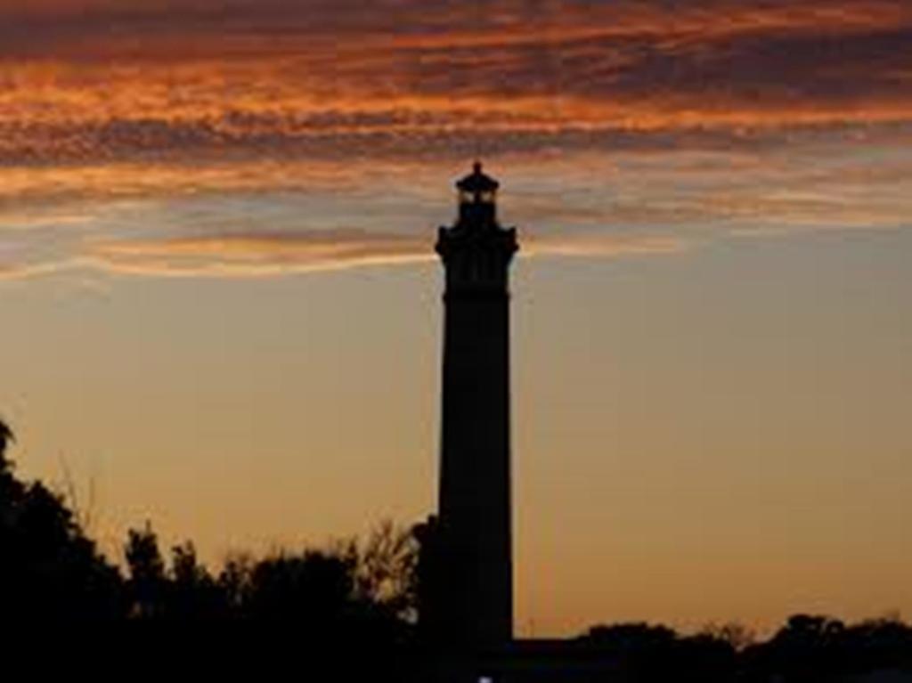 Maison Retaise Pres De La Plage Saint-Clement-des-Baleines ภายนอก รูปภาพ
